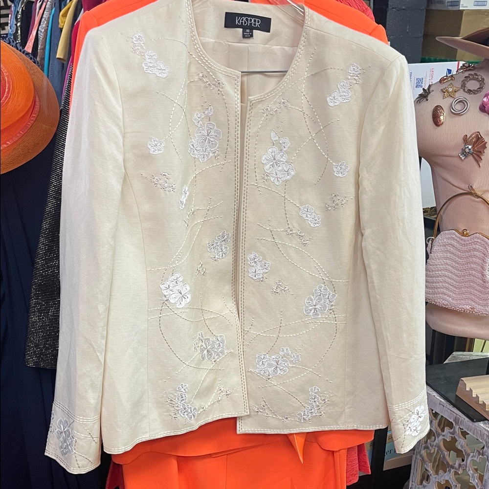 Kasper Women's Ivory Floral Blazer